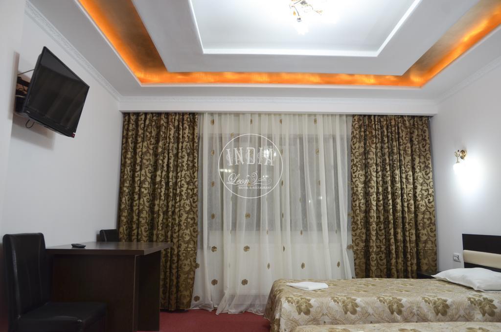 Motel - Restaurant Leon Bacău Chambre photo